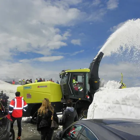 Les Granges 3* La Thuile