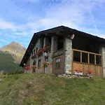 Hotel Les Granges La Thuile