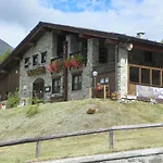 Les Granges 3* La Thuile