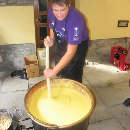 호텔 Les Granges 라튈르