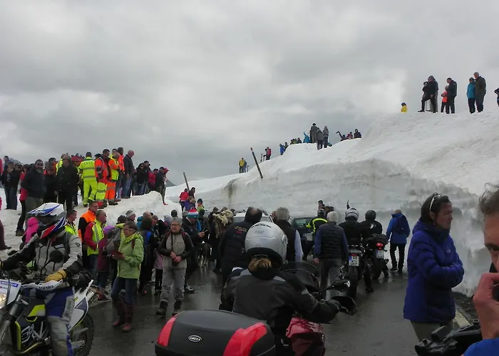 Hotel Les Granges 3*